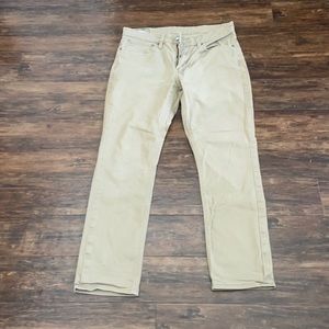 Levi’s 511 slim fit “khaki”